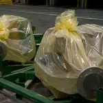 Componentes metálicos de gran tamaño resguardados en una bolsa de polietileno ZERUST ICT510-C VCI
