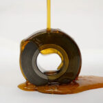 Engranaje cubierto con ZERUST Axxanol 46-Bio ZERUST Axxanol 46-Bio Un Aceite con proteccion contra corrosion lubricacion
