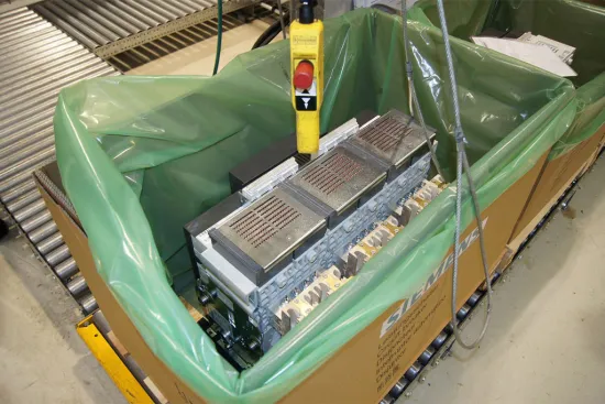 Componente electrónico empaquetado para protección contra la corrosión en centros de datos